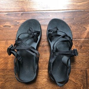 Chaco Double Toe Strap